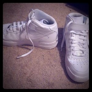 Mens Nike Air forces (hightops all white)